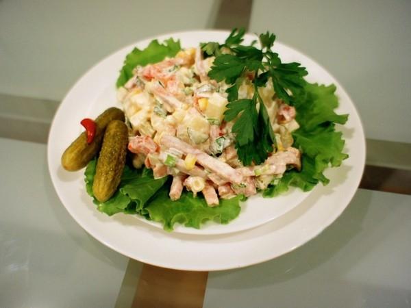 Cách làm salad Nga vị dứa tuyệt thơm