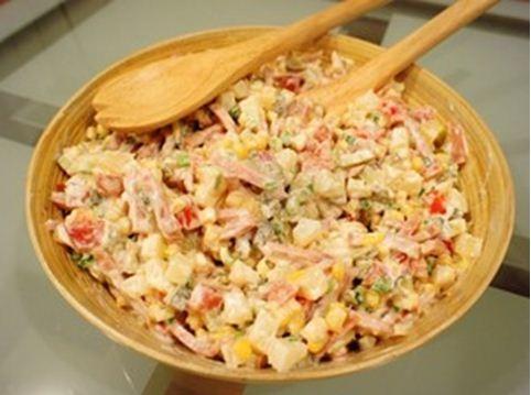 Cách làm salad Nga vị dứa tuyệt thơm